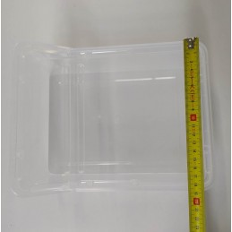 Pudełko do hodowli lub trasportu na gady, płazy, pająki, insekty,